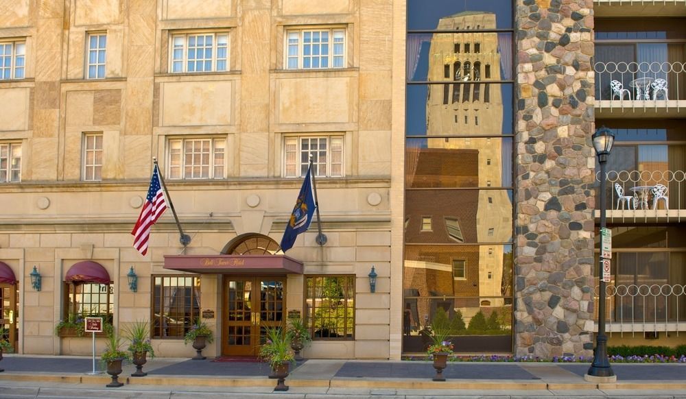 Bell Tower Hotel Ann Arbor Bagian luar foto